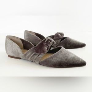 Seychelles green bow lightly distressed velvet shoe slipper